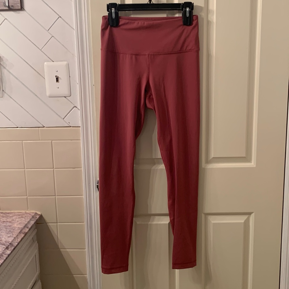 90° Degree - Rosewood pink leggings, size M